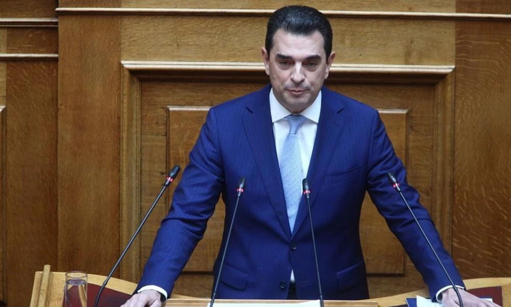 Σκρέκας: "Προσπαθούν να πλήξουν την κυβέρνηση για να αποκομίσουν πολιτικά οφέλη"